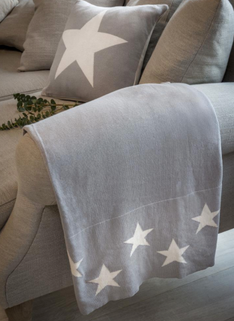 Two way Dove Knitted Star Throw