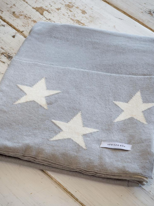Two way Dove Knitted Star Throw