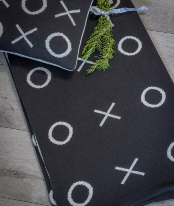 XOXO Charcoal Throw
